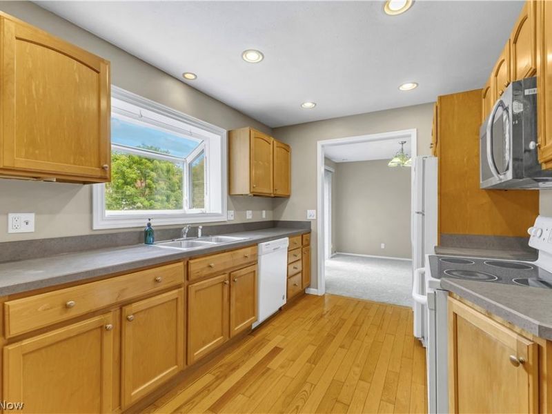 6489 Solon Boulevard, Solon, OH 44139 Photo 10