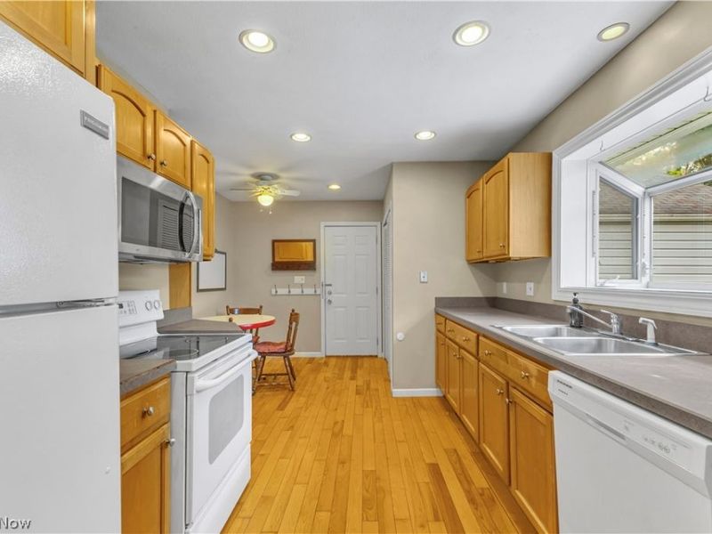 6489 Solon Boulevard, Solon, OH 44139 Photo 12