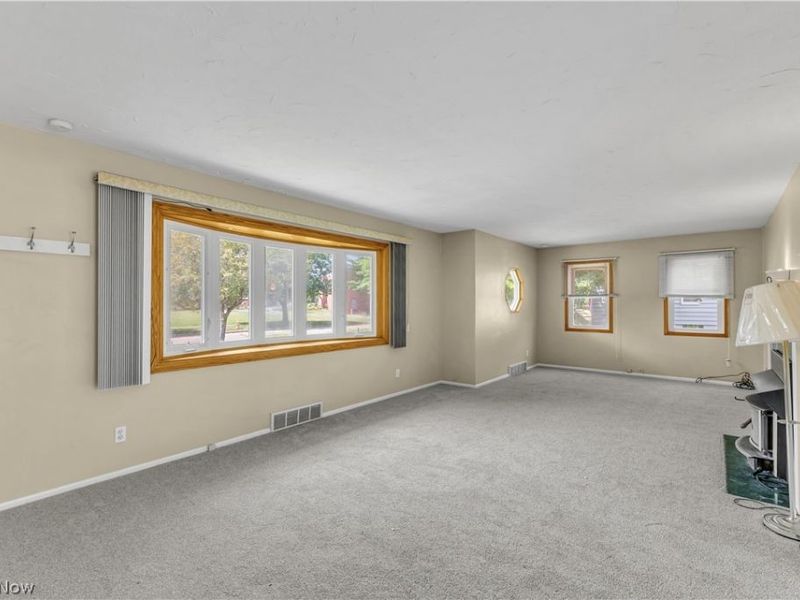 6489 Solon Boulevard, Solon, OH 44139 Photo 16