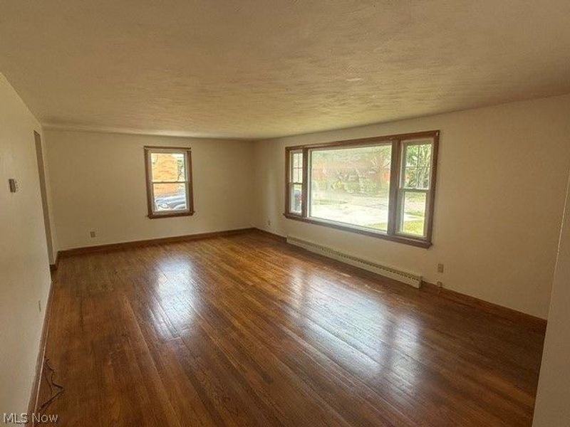 273 Simcox Street , Wadsworth, OH 44281 Photo 2