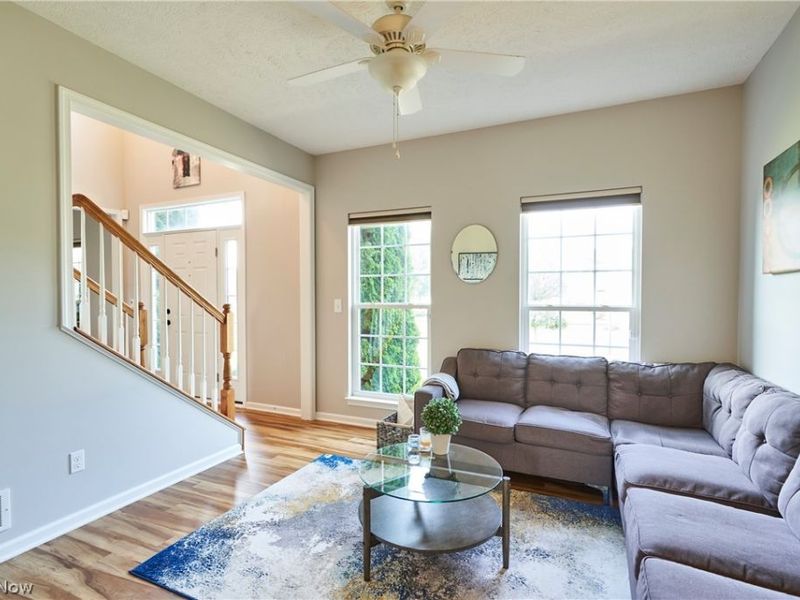 2867 Littleton Drive, Norton, OH 44203 Photo 6