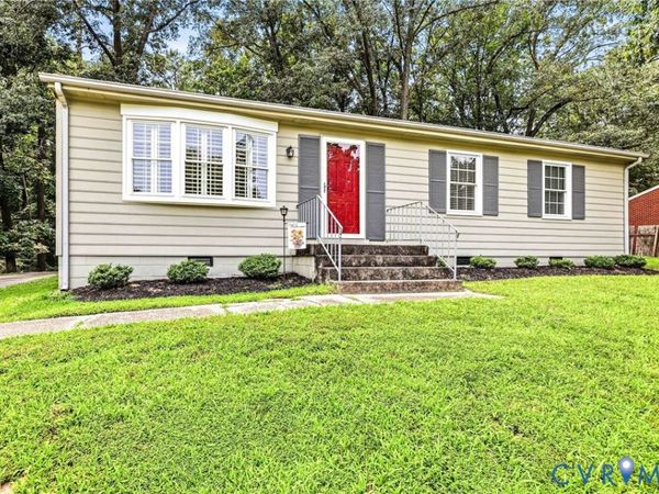 220 Biltmore Drive, Colonial Heights, VA 23834