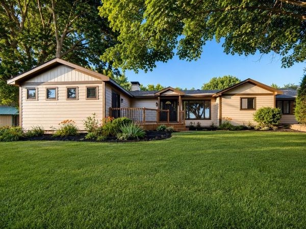 10050 NE University Avenue, Runnells, IA 50237
