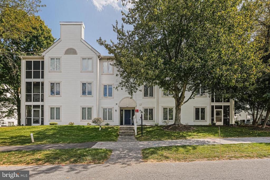 445 PLEASANTON ROAD, WESTMINSTER, MD 21157