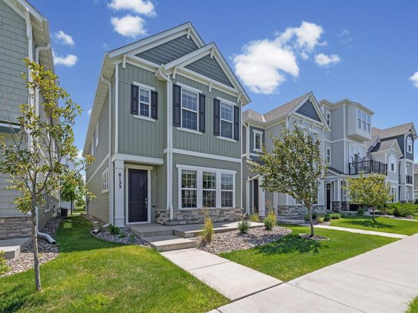 8133 Arrowwood Lane N, Maple Grove, MN 55369