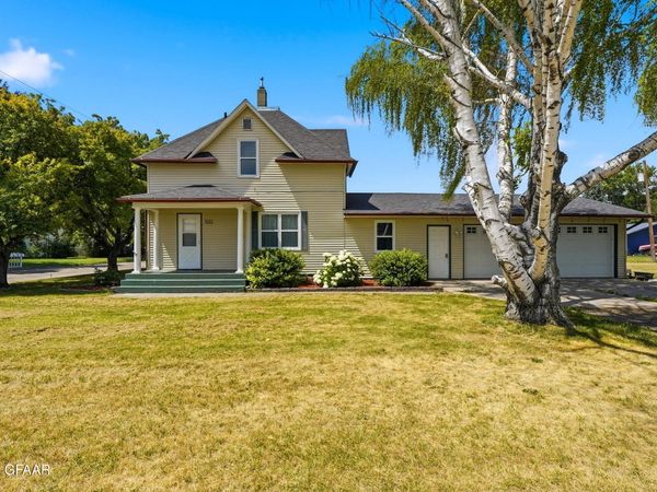 1122 BEN Avenue , Hatton, ND 58240