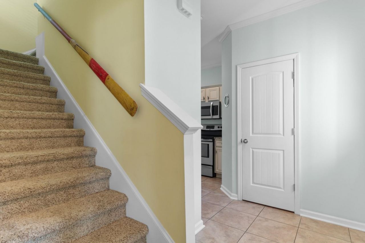711 Shell Creek Circle Photo 12