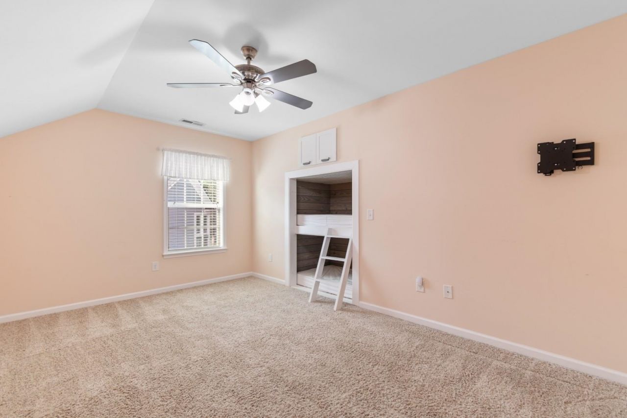 711 Shell Creek Circle  Photo 23