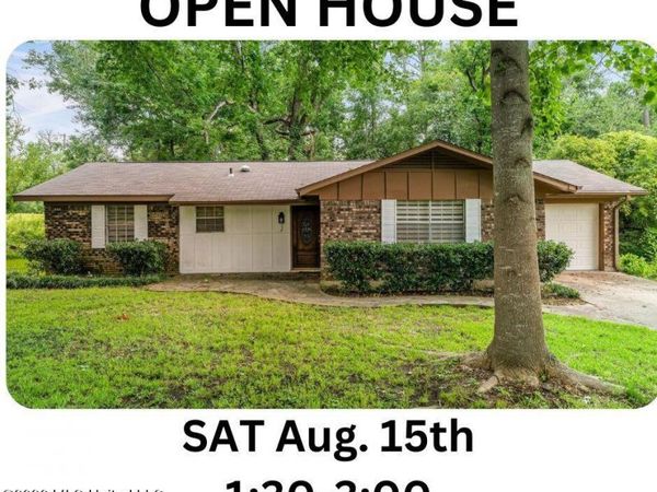 100 Virginia Drive, Hattiesburg, MS 39401
