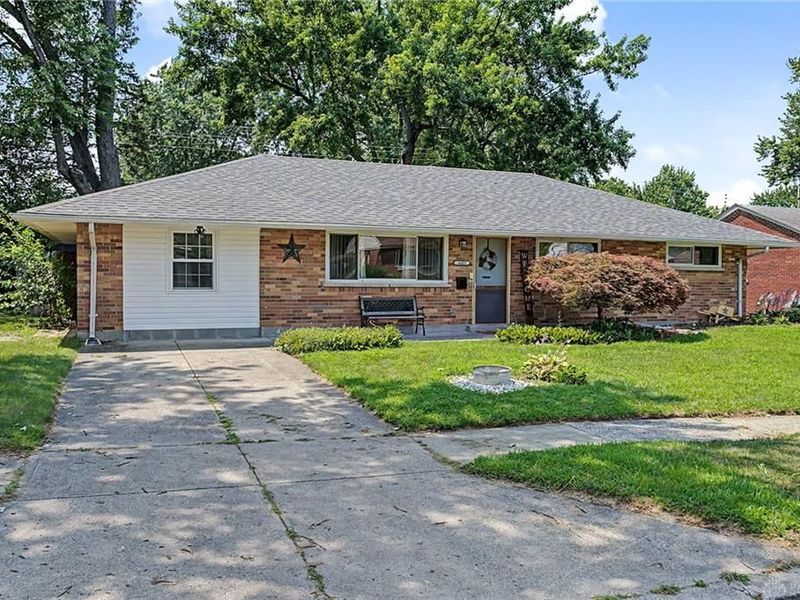 4409 Sunray Road, Kettering, OH 45429 Photo 2