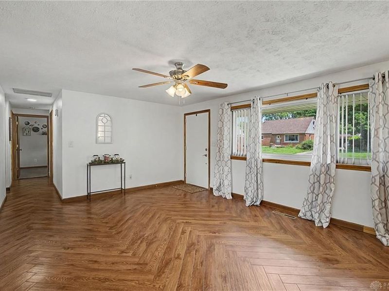 4409 Sunray Road, Kettering, OH 45429 Photo 9