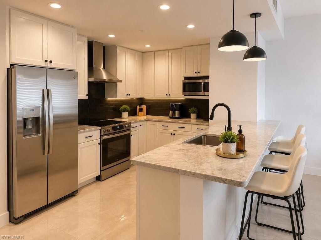 5781 Cape Harbour Dr , Unit 603, Cape Coral, FL 33914 Photo