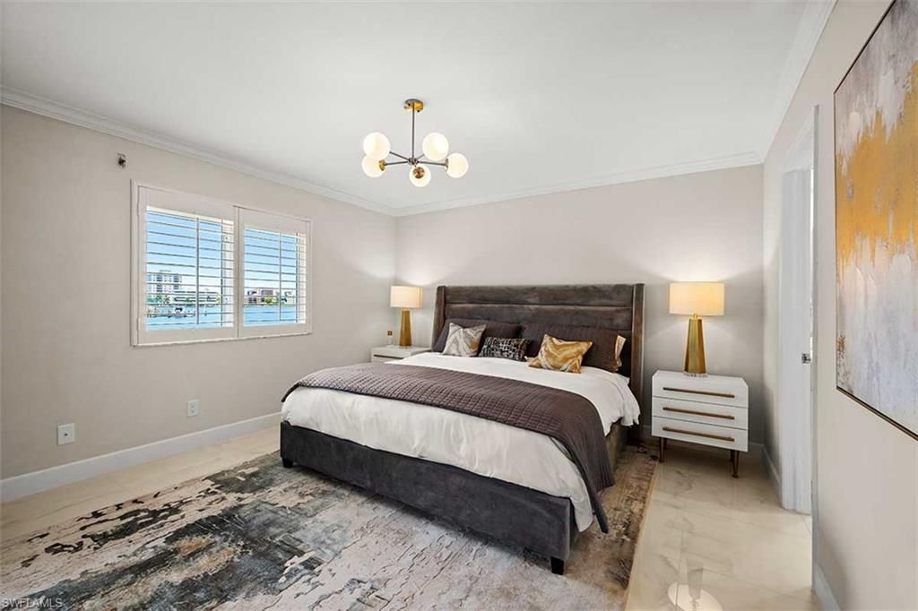 9103 Vanderbilt Dr , Unit 205, Naples, FL 34108 Photo