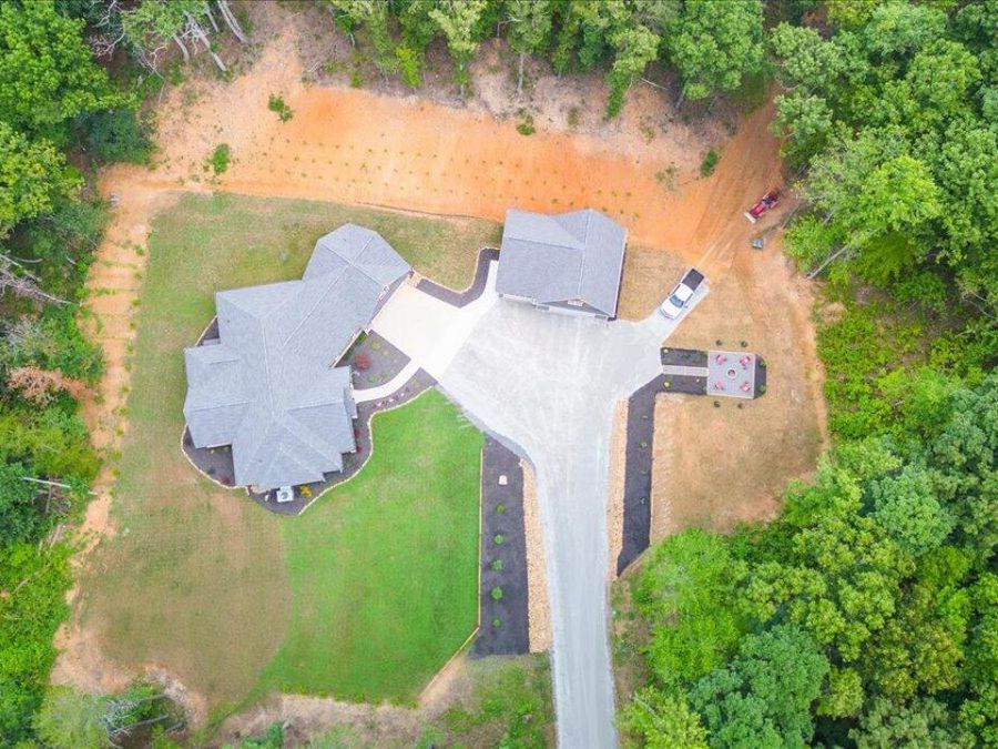 Property Image 100