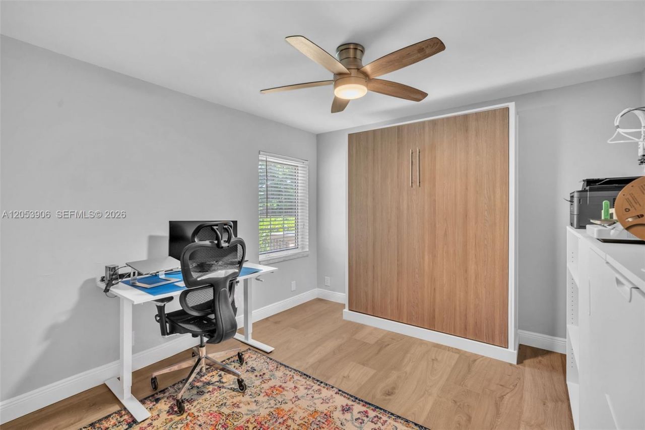 1651 NW 104th Ave , Plantation, FL 33322 Photo