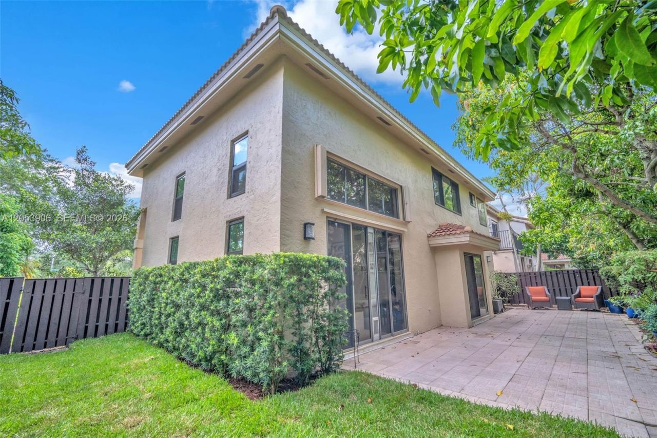 1651 NW 104th Ave , Plantation, FL 33322 Photo