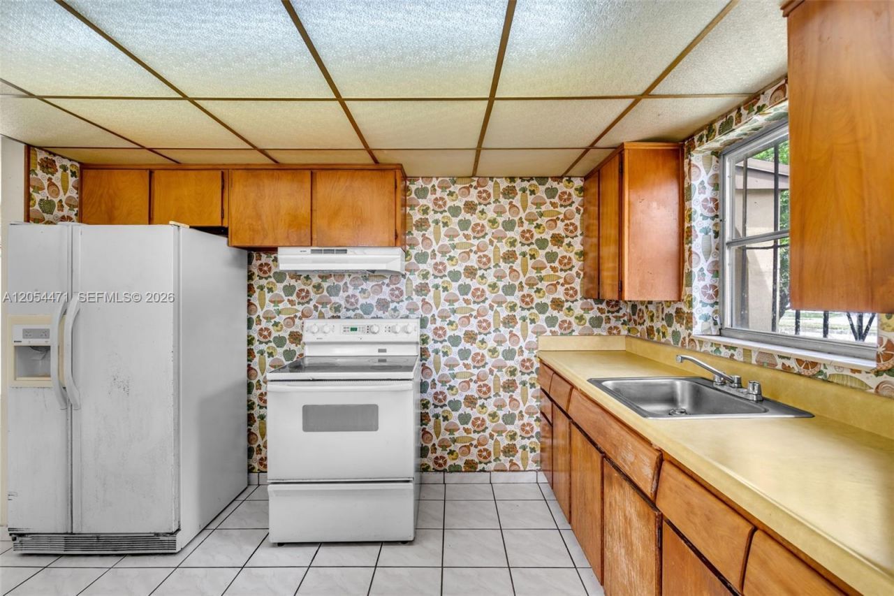4901 SW 97th Ave , Miami, FL 33165 Photo