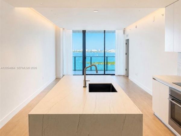 711 NE 23rd Ter , Unit 2404, Miami, FL 33137