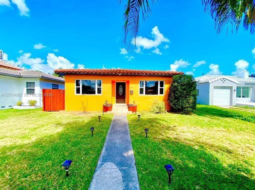 1631 Hollywood Blvd, Hollywood, FL 33020 Photo