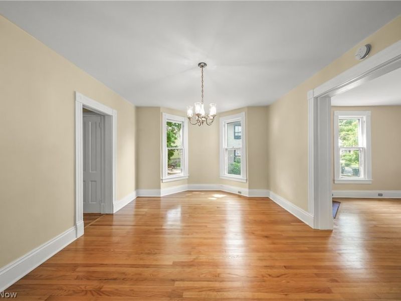 83 S Cedar Street, Oberlin, OH 44074 Photo 5