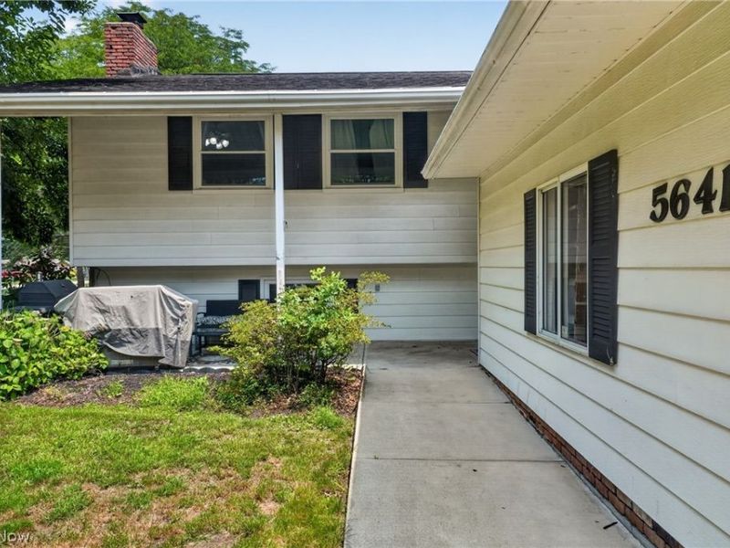5641 Meister Road, Mentor, OH 44060 Photo 2