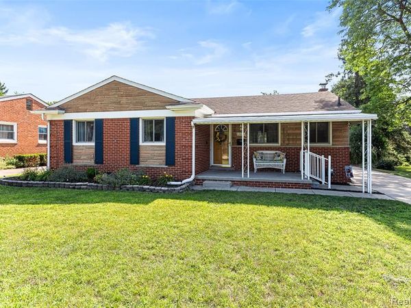 23020 Farmington Road, Farmington, MI 48336