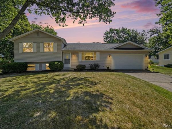 7083 Fairgrove Drive, Mundy Twp, MI 48473
