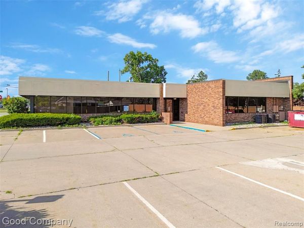 18200 E 10 Mile Road , Eastpointe, MI 48021
