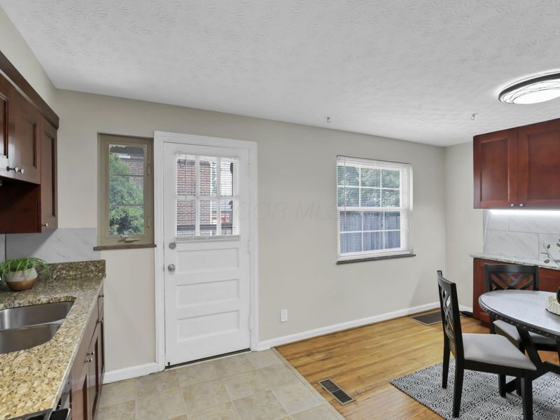 1810 Kings Court, Unit B, Columbus, OH 43212 Photo 10