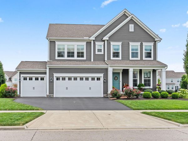 4914 Sheffield Way , Grove City, OH 43123