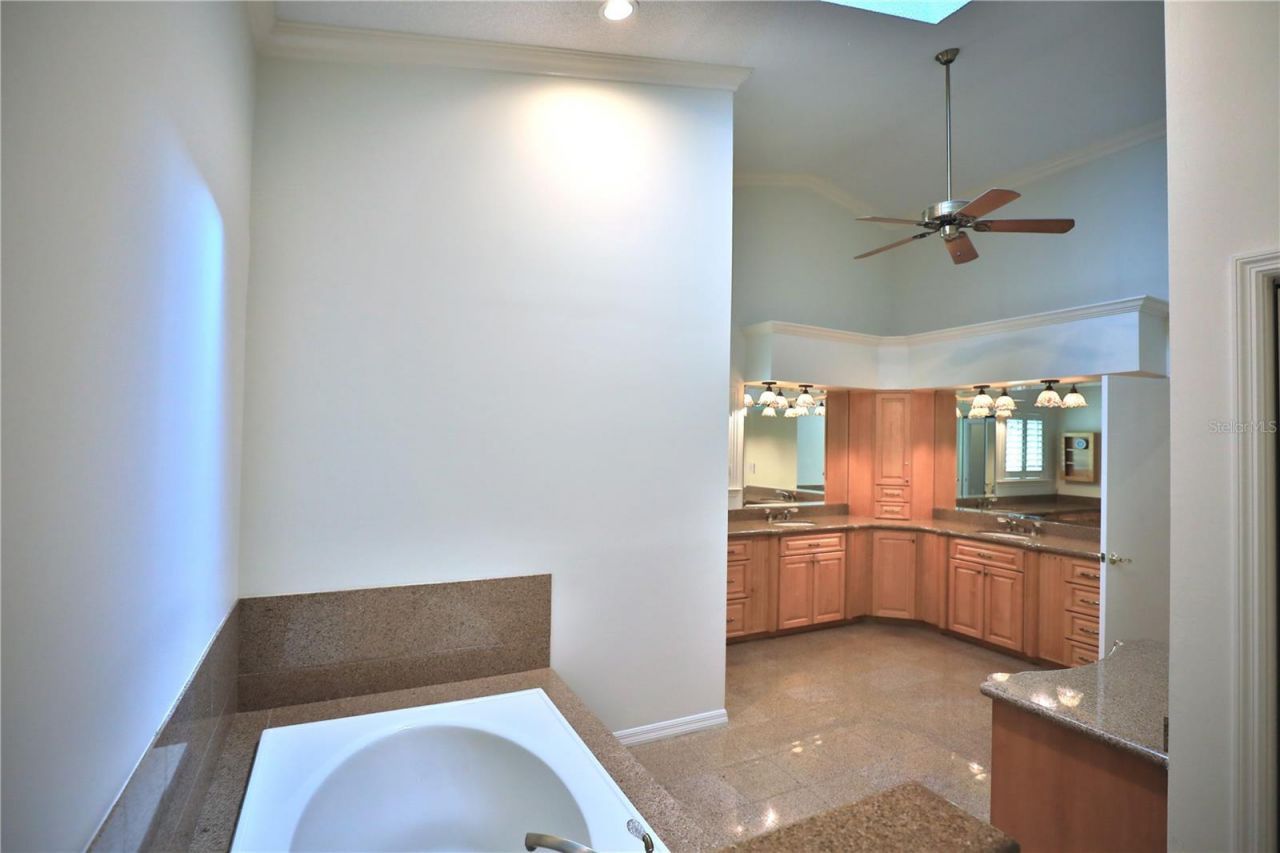 11685 E Blue Cove Drive, Dunnellon, FL 34432 Photo