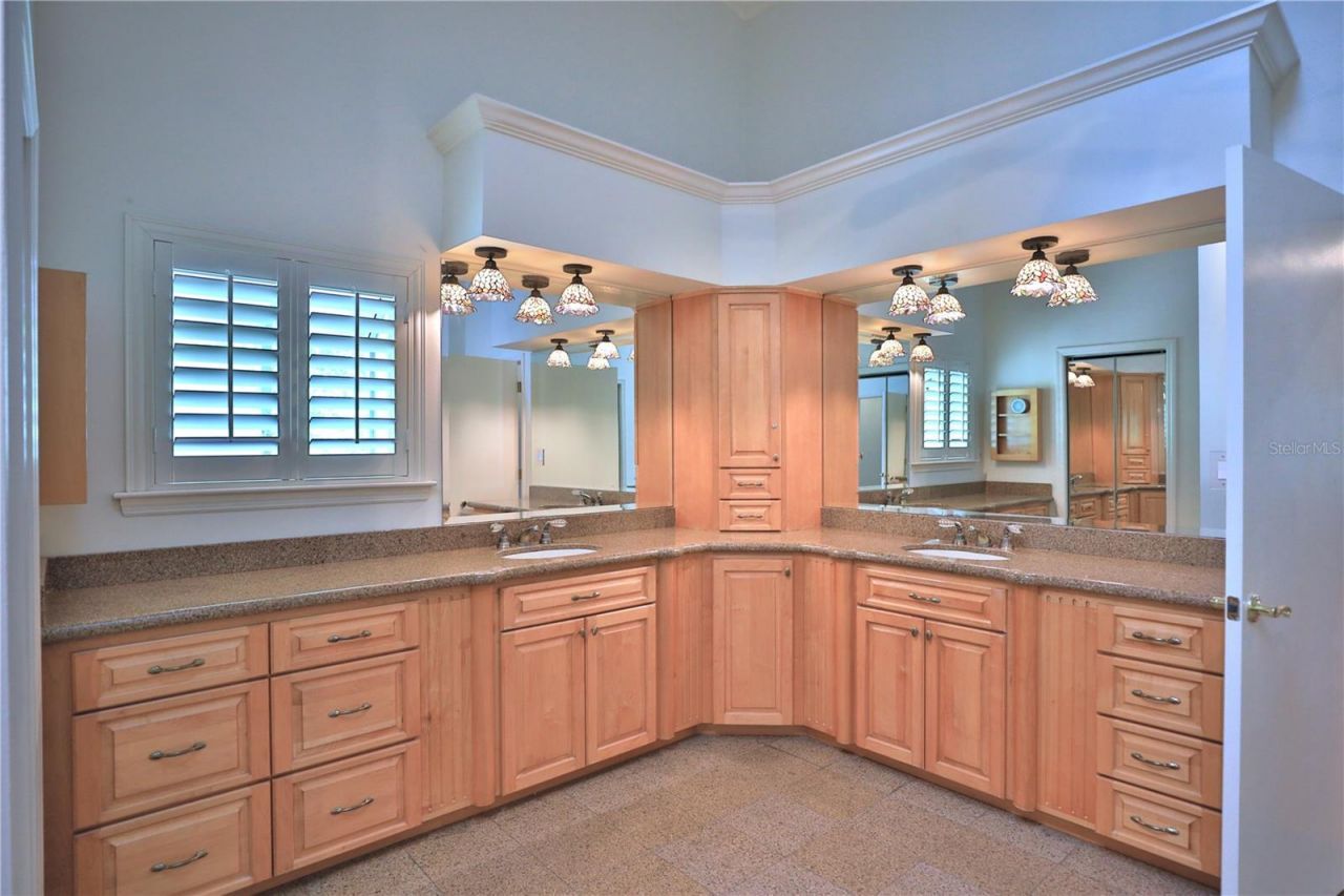 11685 E Blue Cove Drive, Dunnellon, FL 34432 Photo