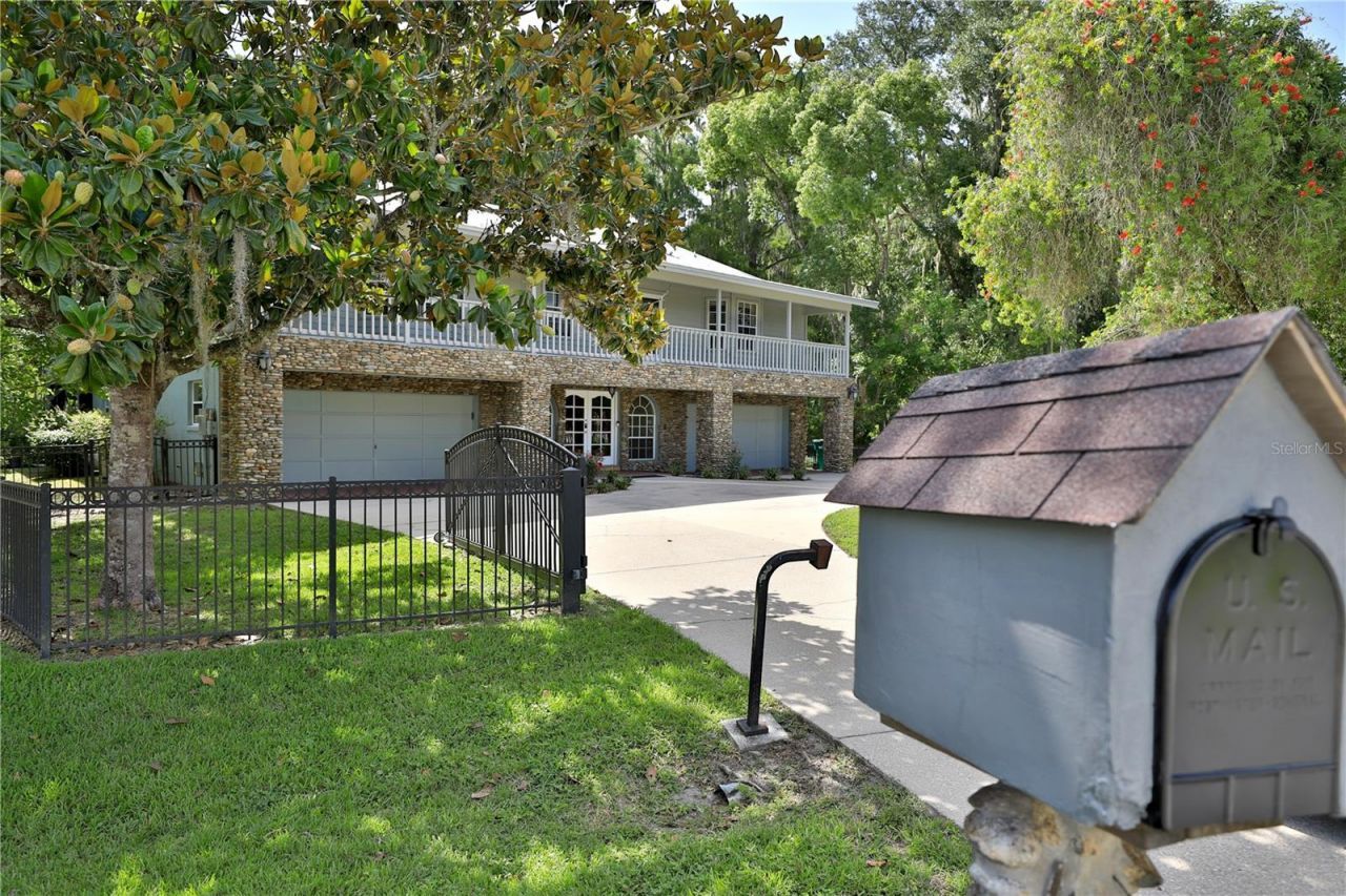 11685 E Blue Cove Drive, Dunnellon, FL 34432 Photo