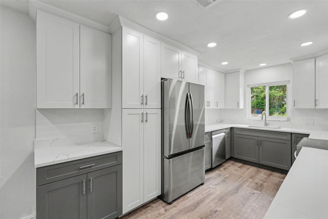 8170 22nd Avenue N, Saint Petersburg, FL 33710 Photo