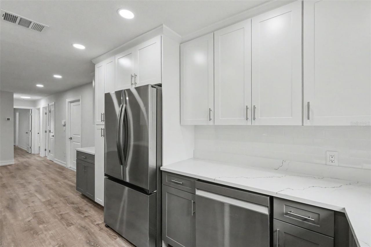 8170 22nd Avenue N, Saint Petersburg, FL 33710 Photo
