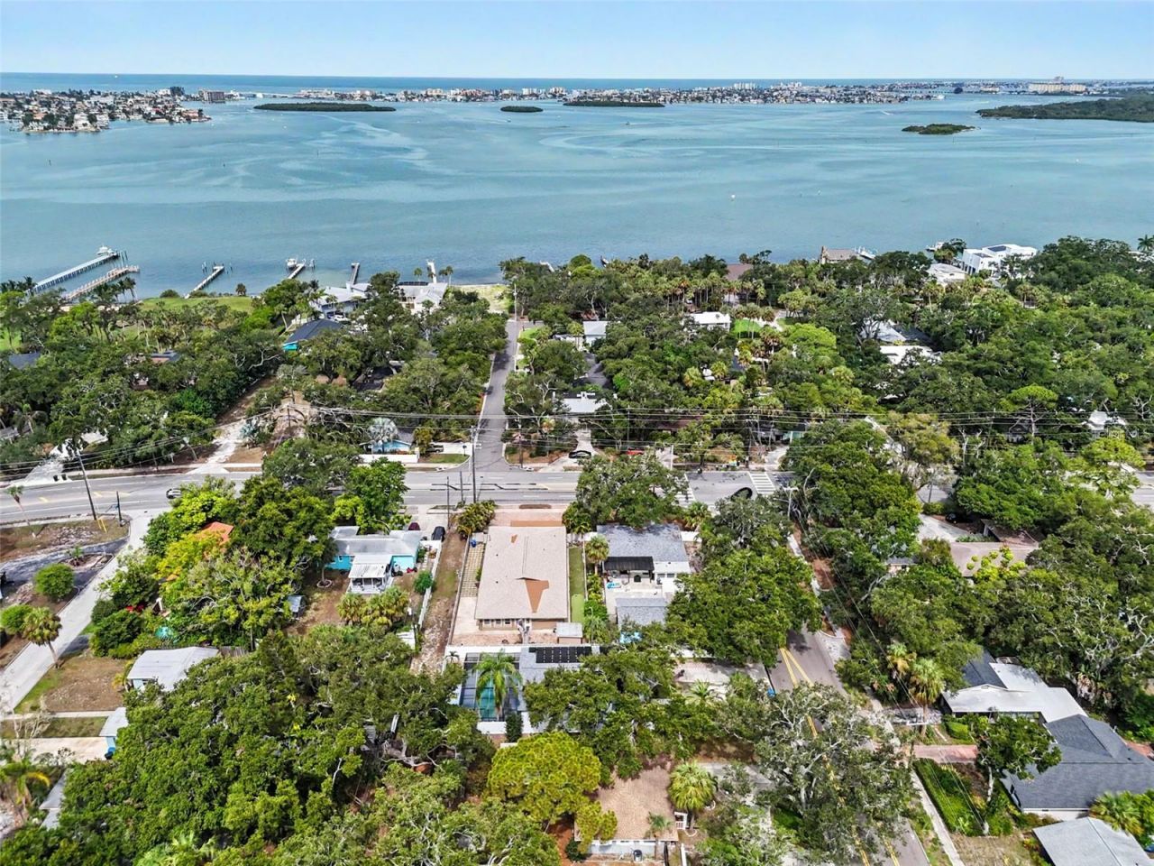 8170 22nd Avenue N, Saint Petersburg, FL 33710 Photo