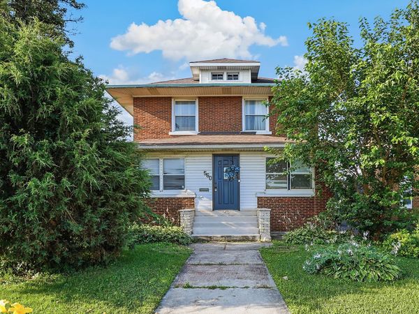 560 E Cass Street , Joliet, IL 60432