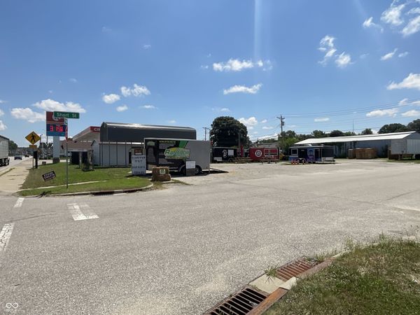 470 W Morgan Street , Spencer, IN 47460
