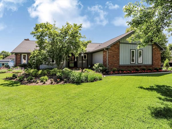 14549 Saddleback Drive , Carmel, IN 46032