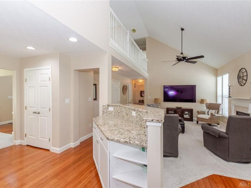 9655 Olde Georgetown, Centerville, OH 45458 Photo 11