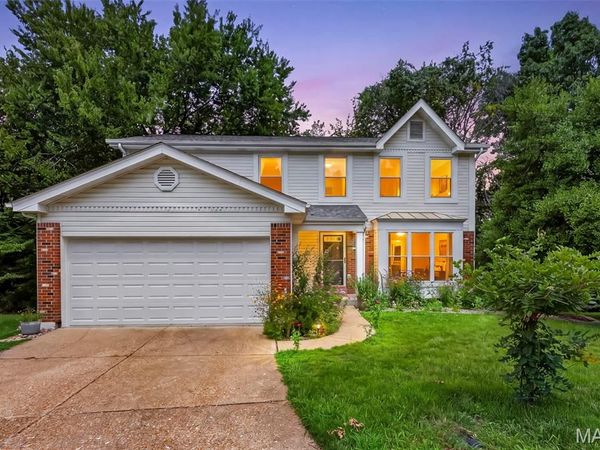 1592 Greenfield Crossing Court, Ballwin, MO 63021