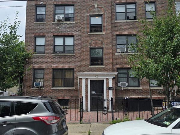 86-44 123rd Street, Richmond Hill, NY 11418