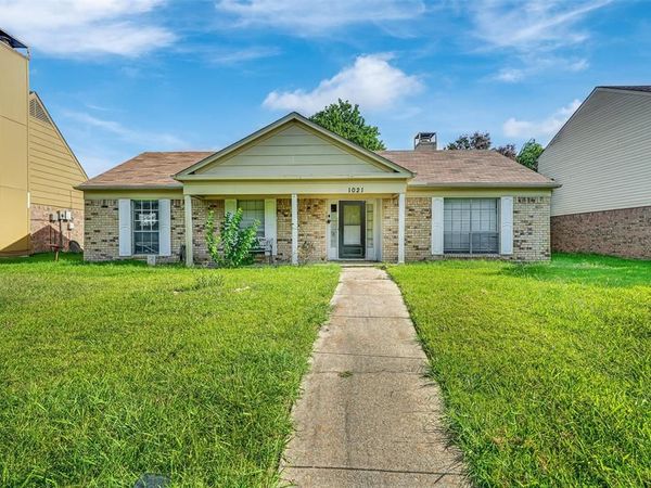 1021 Alexandria Avenue, Garland, TX 75040