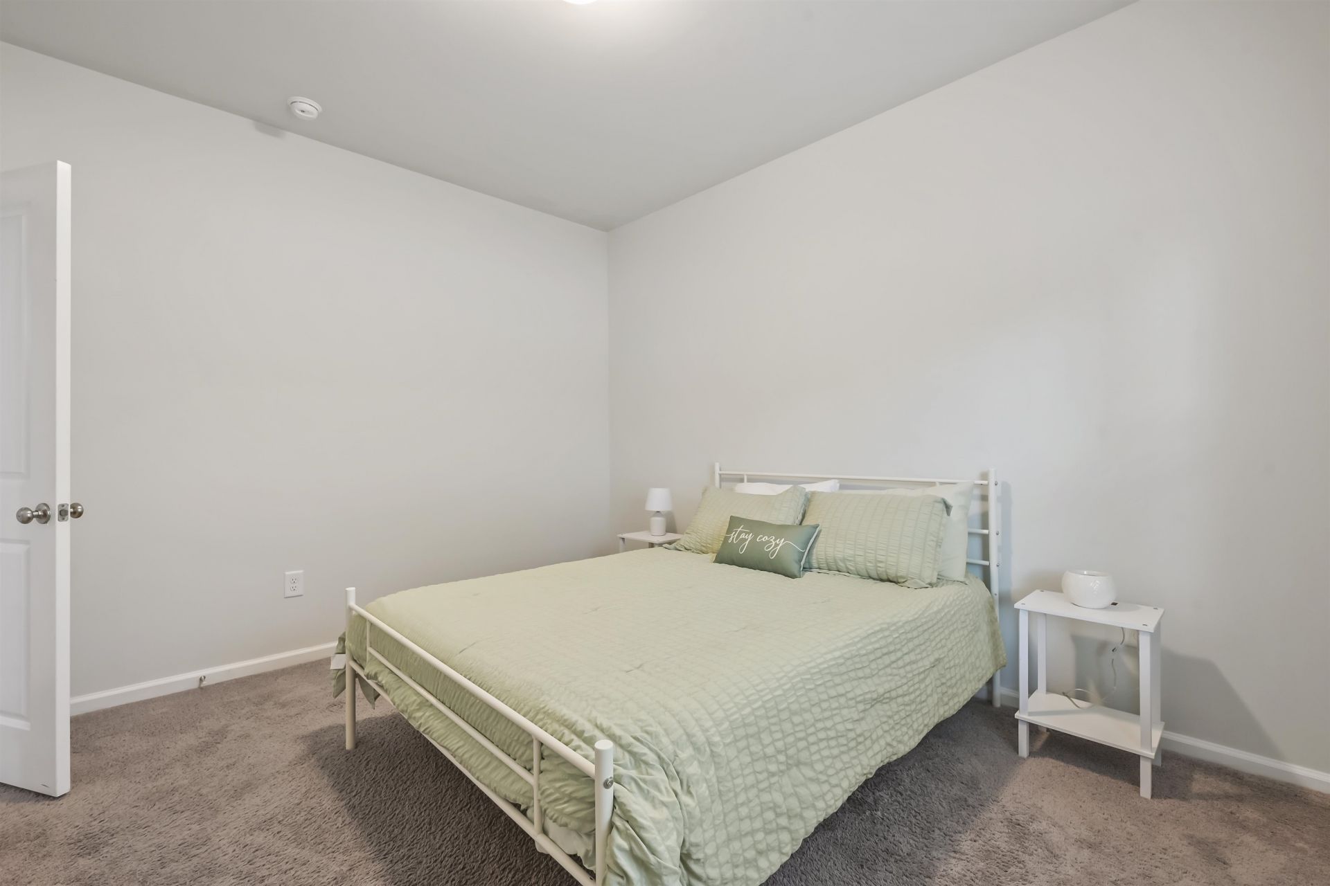 442 Archer Ct.  Photo 17