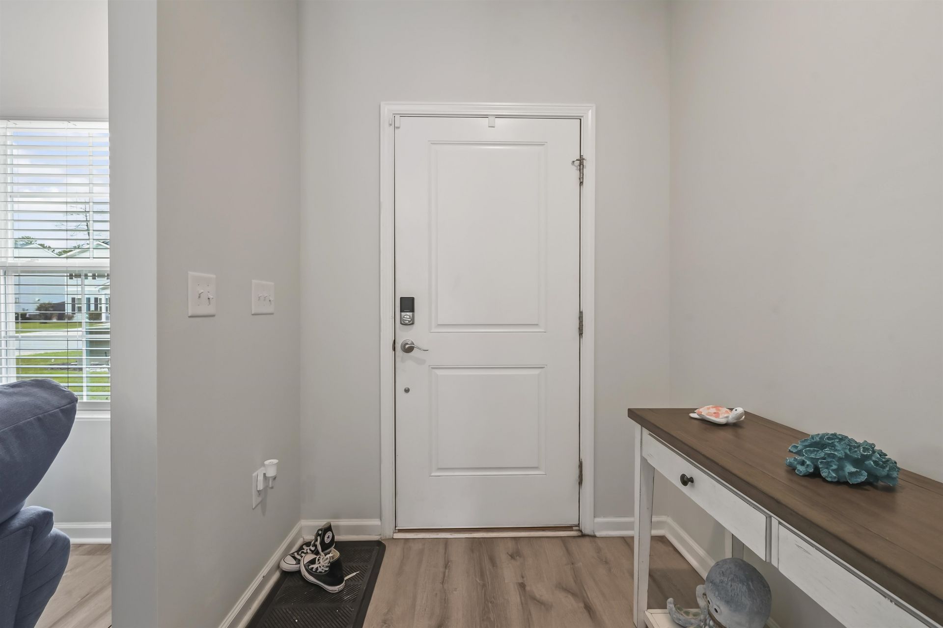 442 Archer Ct.  Photo 5