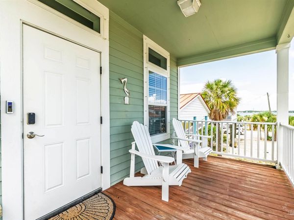 1415 Bahia Dr, Navarre Beach, FL 32566