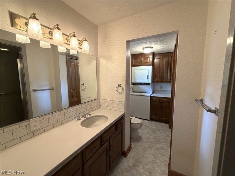 3883 Croydon Drive NW, Canton, OH 44718 Photo 23