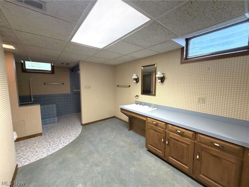 3883 Croydon Drive NW, Canton, OH 44718 Photo 40