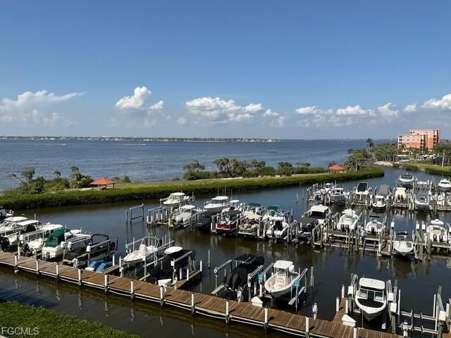 15210 Portside Dr, Unit 402, Fort Myers, FL 33908 Photo