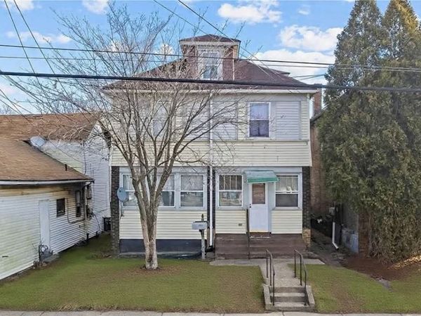 2208 Duss Avenue , Ambridge, PA 15003